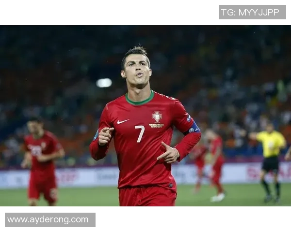 细数足坛男神级球星谁更帅气迷人球场内外风采全解析