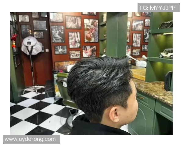 足球球星同款三七分发型解析及打造技巧指南